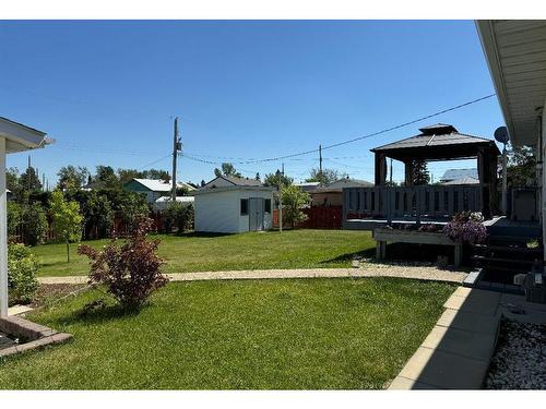 924 4 Avenue, Hines Creek, AB - Outdoor