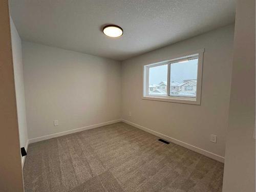 8646 121 Avenue, Grande Prairie, AB - Indoor Photo Showing Other Room