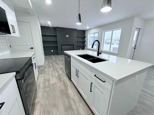 8653 122 Avenue, Grande Prairie, AB - Indoor Photo Showing Kitchen With Double Sink