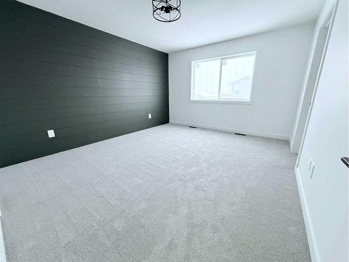 8653 122 Avenue, Grande Prairie, AB - Indoor Photo Showing Other Room