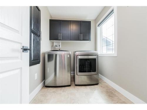 8938 94 Avenue, Grande Prairie, AB - Indoor Photo Showing Laundry Room