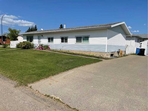 11848 102 Avenue, Fairview, AB - Outdoor