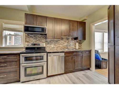 71-743010 Range Road 50, Rural Grande Prairie No. 1, County Of, AB - Indoor Photo Showing Kitchen With Upgraded Kitchen