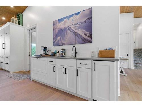 49-54049 Township Road 712, Rural Grande Prairie No. 1, County Of, AB - Indoor Photo Showing Kitchen