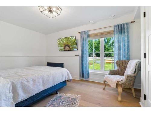 49-54049 Township Road 712, Rural Grande Prairie No. 1, County Of, AB - Indoor Photo Showing Bedroom