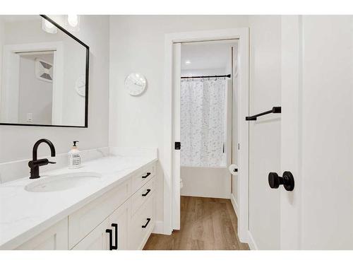 10652 148 Avenue, Rural Grande Prairie No. 1, County Of, AB - Indoor Photo Showing Bathroom