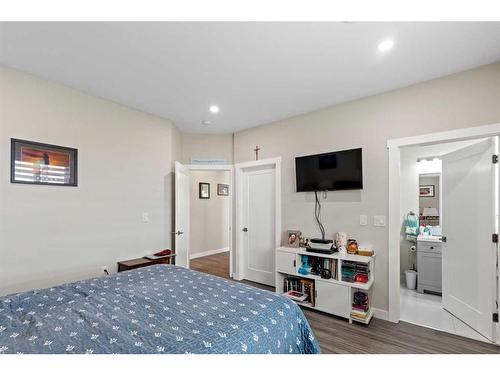 7049 85 Street, Grande Prairie, AB - Indoor Photo Showing Bedroom