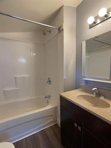 4409 52Nd Avenue, High Prairie, AB - Indoor Photo Showing Bathroom