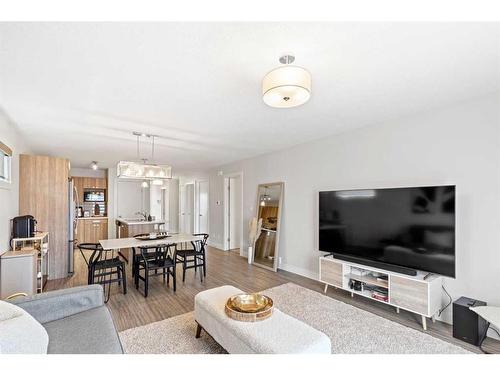 12625 102A Street, Grande Prairie, AB - Indoor Photo Showing Living Room