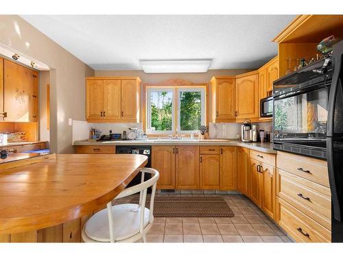 42 & 46-742033 Range Road 53, Rural Grande Prairie No. 1, County Of, AB - Indoor Photo Showing Kitchen