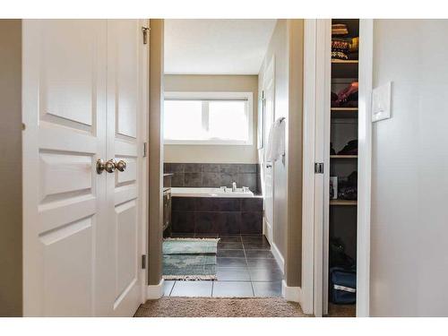 10222 154 Avenue, Rural Grande Prairie No. 1, County Of, AB - Indoor Photo Showing Bathroom