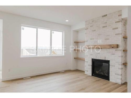 10706 150 Avenue, Rural Grande Prairie No. 1, County Of, AB - Indoor Photo Showing Living Room With Fireplace