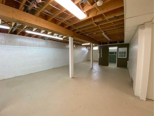 922 2 Avenue, Beaverlodge, AB - Indoor Photo Showing Basement