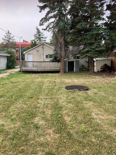 10405 96A Street, Grande Prairie, AB - Outdoor