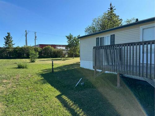 7909 97 Avenue, Peace River, AB 