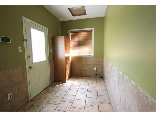 4810 55 Avenue, Valleyview, AB - Indoor Photo Showing Other Room