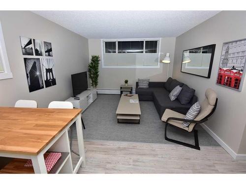 C6-9503 88 Avenue, Peace River, AB - Indoor