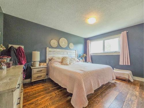 9706 104 Street, Grande Cache, AB - Indoor Photo Showing Bedroom