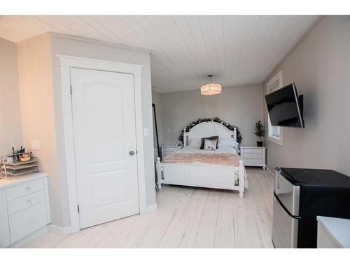 64024 Township Road 703A, Rural Grande Prairie No. 1, County Of, AB - Indoor Photo Showing Bedroom