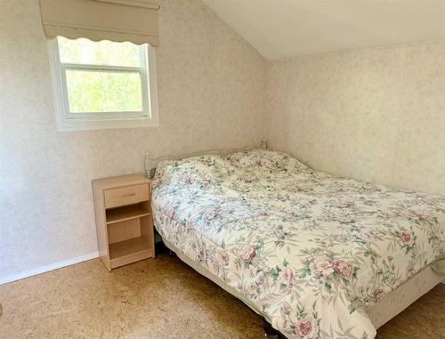 Lot#5 Fivestar, Rural Smoky River No. 130, M.D. Of, AB - Indoor Photo Showing Bedroom