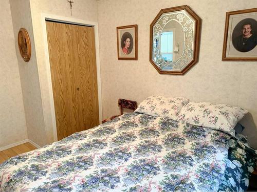 Lot#5 Fivestar, Rural Smoky River No. 130, M.D. Of, AB - Indoor Photo Showing Bedroom