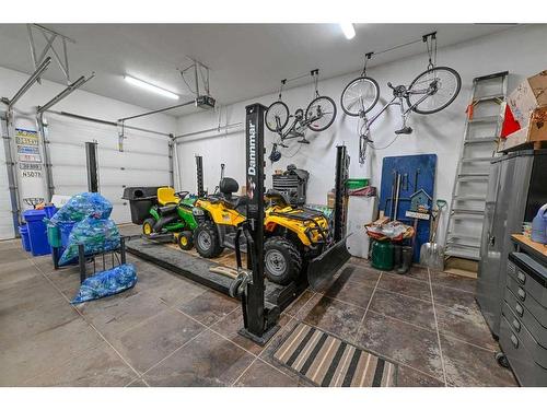 10402 160 Avenue, Rural Grande Prairie No. 1, County Of, AB - Indoor Photo Showing Garage