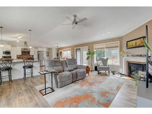 730073 Range Road 91, Rural Grande Prairie No. 1, County Of, AB - Indoor Photo Showing Living Room With Fireplace