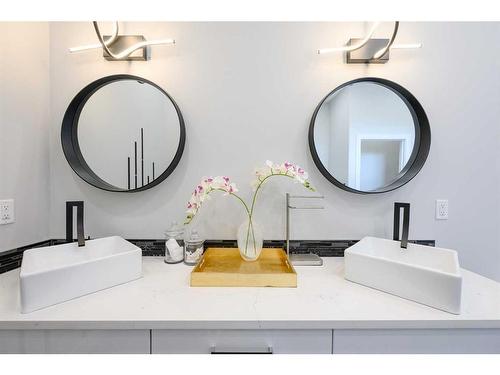 5705 Poplar Lane, Rural Grande Prairie No. 1, County Of, AB - Indoor Photo Showing Bathroom