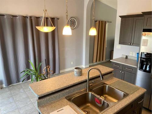 4801 45 Avenue, Spirit River, AB - Indoor Photo Showing Kitchen With Double Sink