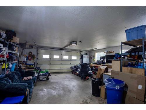 724011 Range Road 53,, Rural Grande Prairie No. 1, County Of, AB - Indoor Photo Showing Garage