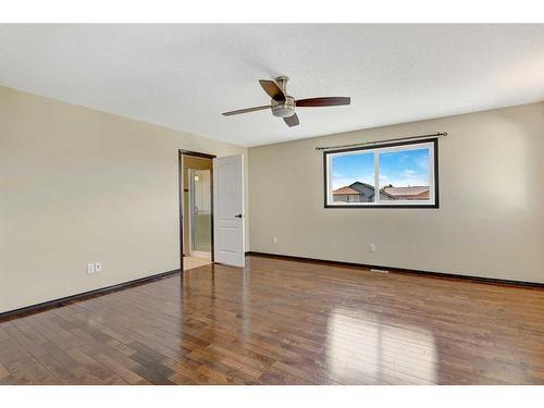 10922 60 Avenue, Grande Prairie, AB - Indoor Photo Showing Other Room