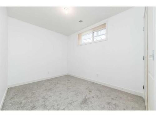 8810 88 Avenue, Grande Prairie, AB - Indoor Photo Showing Other Room