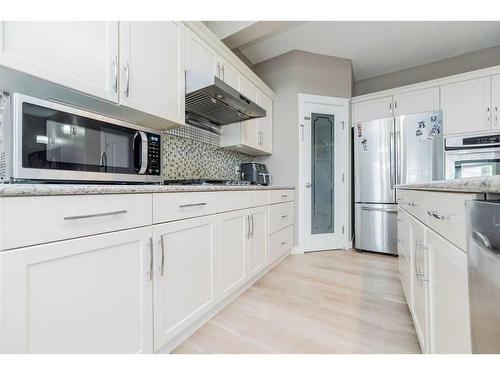 8810 88 Avenue, Grande Prairie, AB - Indoor Photo Showing Kitchen