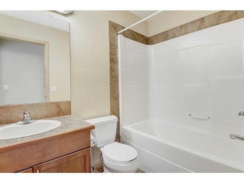 9510 91 Street, Grande Prairie, AB - Indoor Photo Showing Bathroom