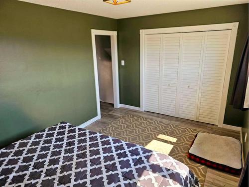 10506 98 Avenue, Grande Cache, AB - Indoor Photo Showing Bedroom