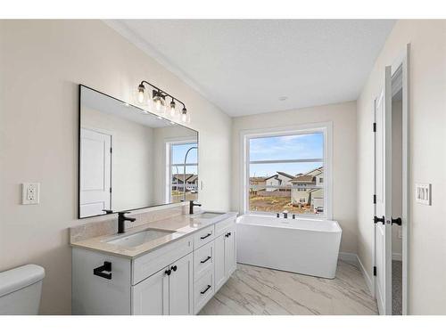 10205 127 Avenue, Grande Prairie, AB - Indoor Photo Showing Bathroom