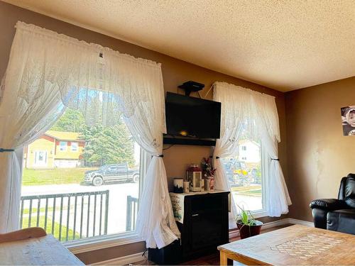 10213 97 Avenue, Grande Cache, AB - Indoor Photo Showing Bedroom