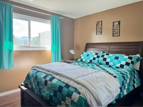 10213 97 Avenue, Grande Cache, AB - Indoor Photo Showing Bedroom