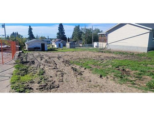 11213 108 Avenue, Fairview, AB 