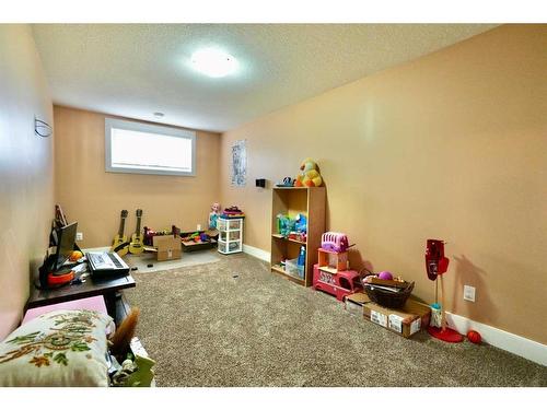 10313 86 Street, Peace River, AB - Indoor