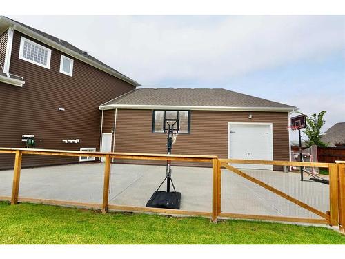 10313 86 Street, Peace River, AB - Outdoor With Exterior