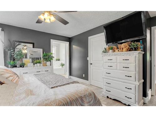 51014 Twp 712, Rural Grande Prairie No. 1, County Of, AB - Indoor Photo Showing Bedroom