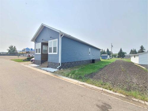 10006 100 Street, Nampa, AB - Outdoor