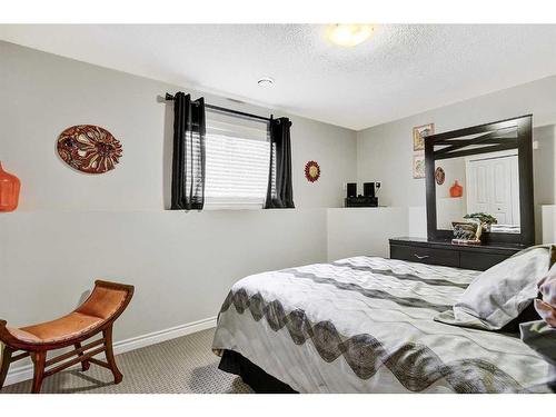 15609 103 Street, Rural Grande Prairie No. 1, County Of, AB - Indoor Photo Showing Bedroom