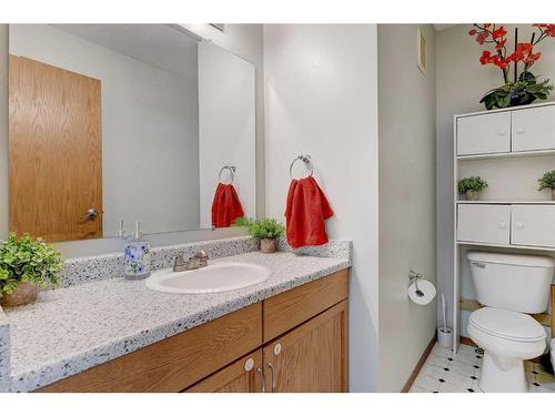 9636 126 Avenue, Grande Prairie, AB - Indoor Photo Showing Bathroom