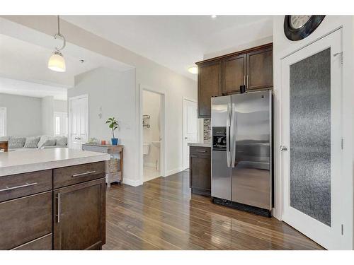 11238 75A Street, Grande Prairie, AB - Indoor Photo Showing Kitchen