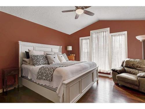 85014 Township Road 722, Rural Grande Prairie No. 1, County Of, AB - Indoor Photo Showing Bedroom