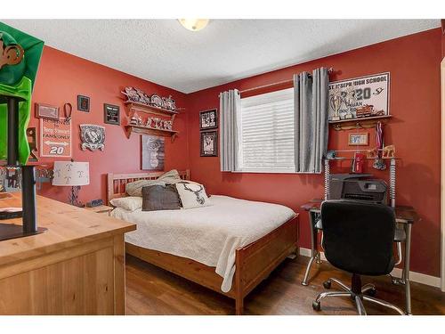 85014 Township Road 722, Rural Grande Prairie No. 1, County Of, AB - Indoor Photo Showing Bedroom