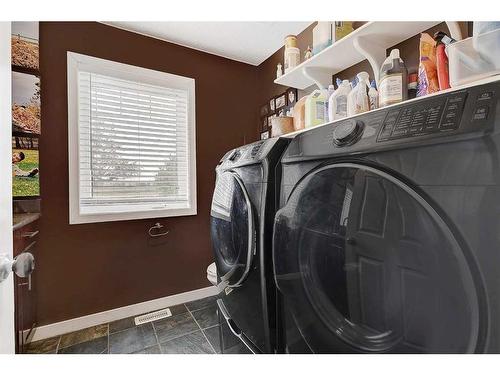 85014 Township Road 722, Rural Grande Prairie No. 1, County Of, AB - Indoor Photo Showing Laundry Room