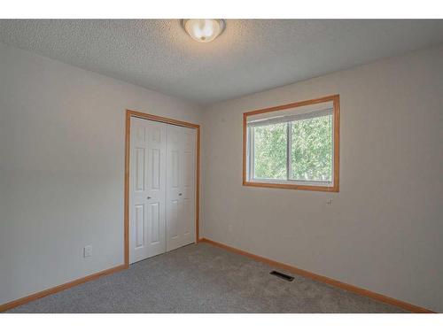 9110 136 Ave, Peace River, AB - Indoor Photo Showing Other Room